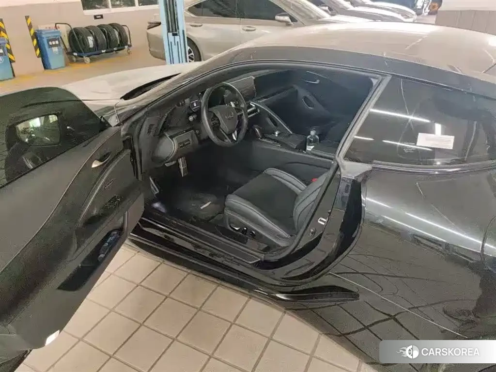 Lexus LC 2023 Черный из Китая, фото 4