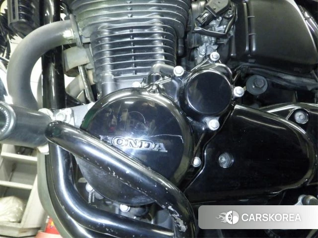 Engine photo