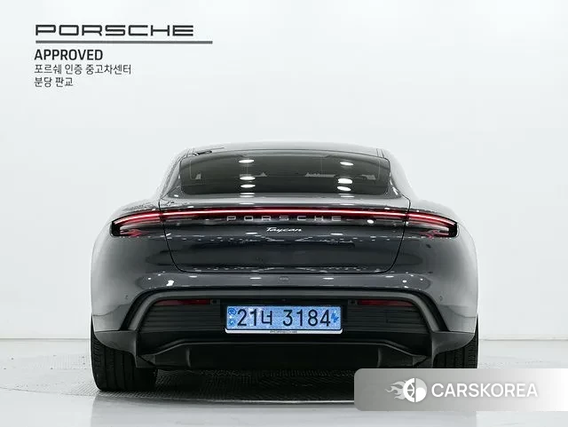 Porsche Taycan id 3487267 из Кореи 14