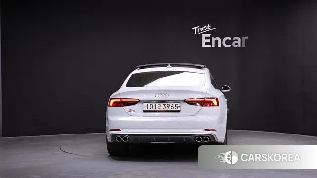 Audi A5 (F5) id 3766204 из Кореи 14