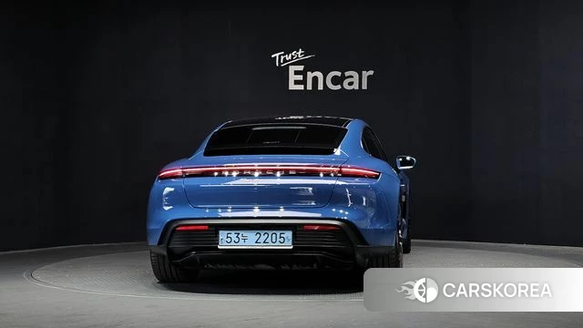 Porsche Taycan id 4464479 из Кореи 30