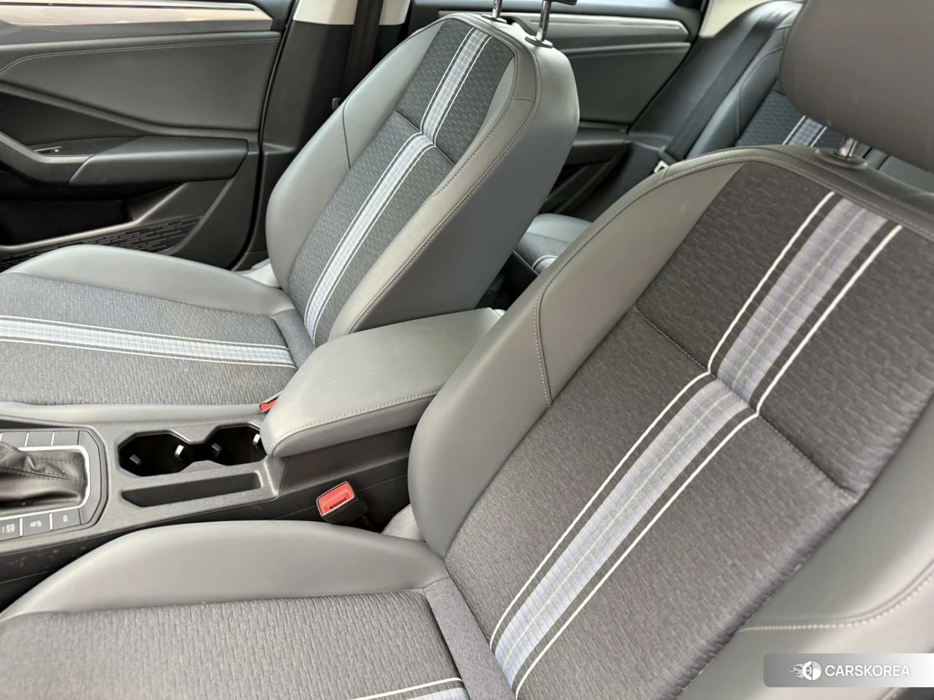 Volkswagen Sagitar 2024 Белый из Китая, фото 4