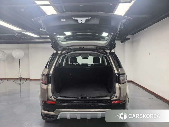 Land Rover Discover Sports PHEV 2024 Коричневый из Китая, фото 5