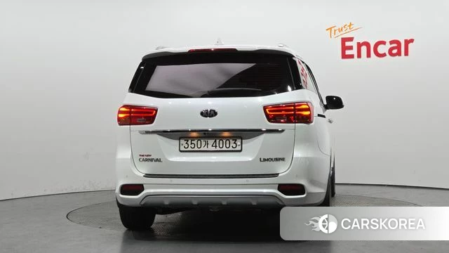 Kia The New Carnival id 4363150 из Кореи 26
