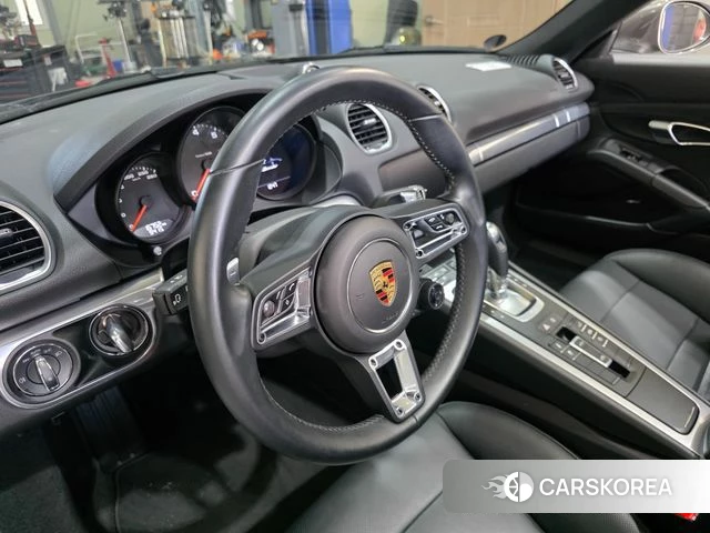 Porsche 718 Boxster 2020 Серый из Кореи, фото 6