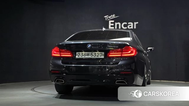 BMW 5 Series (G30) id 4520849 из Кореи 24