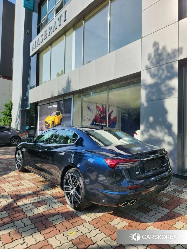 Maserati Quattroporte 2023 Синий из Кореи, фото 4