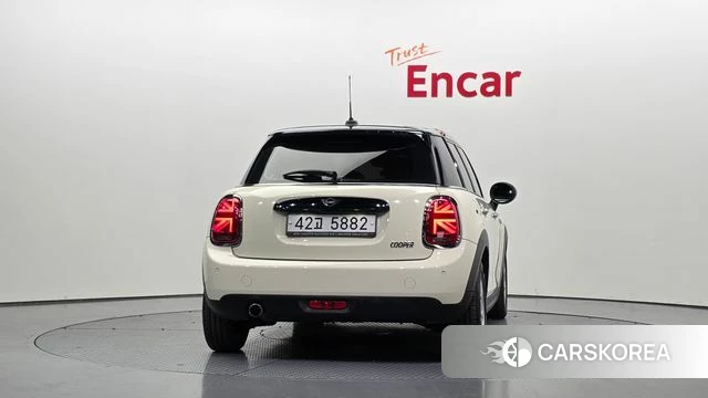 Mini Cooper id 4250953 из Кореи 24