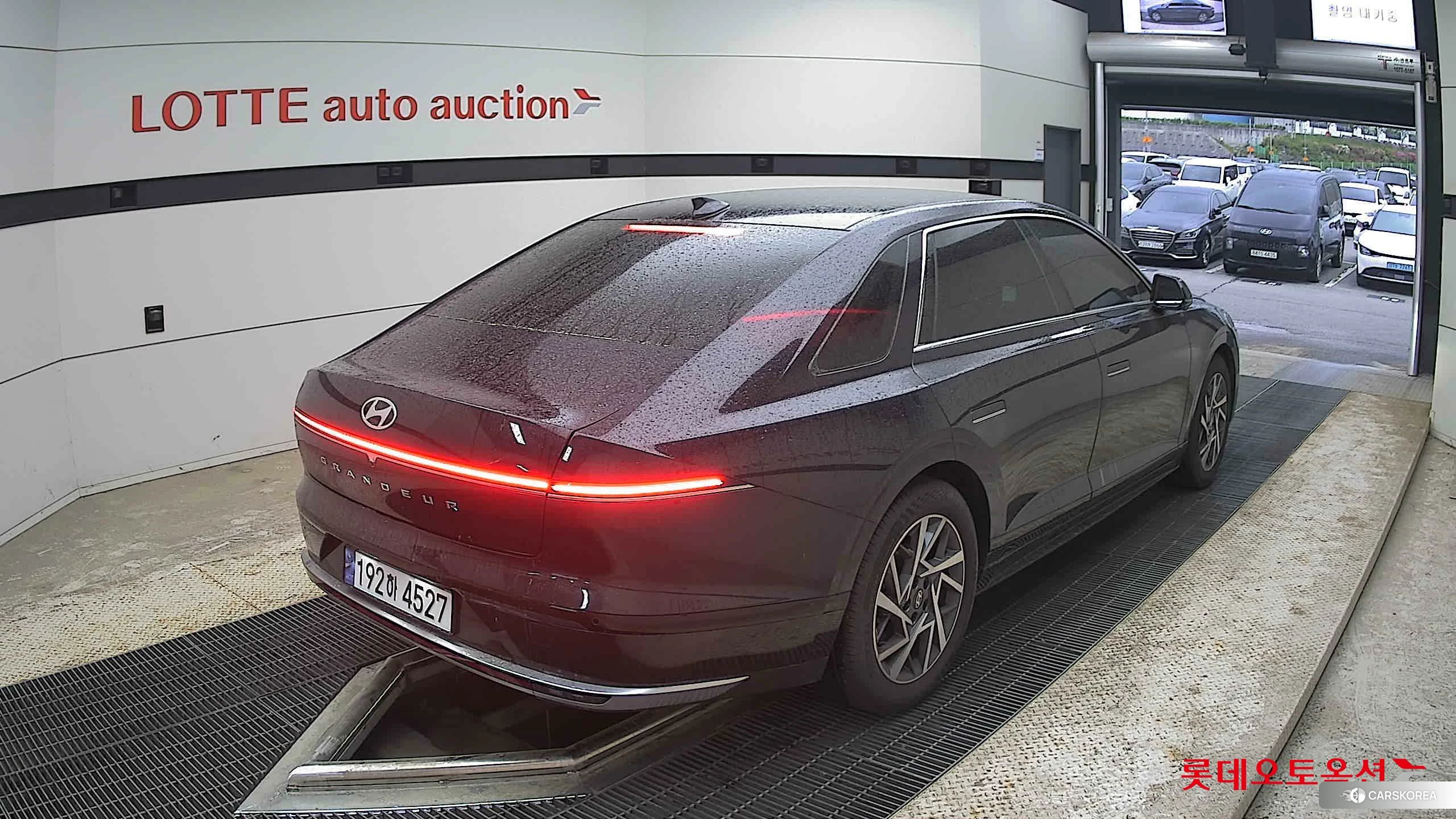 Hyundai Grandeur id 4289377 из Кореи 32