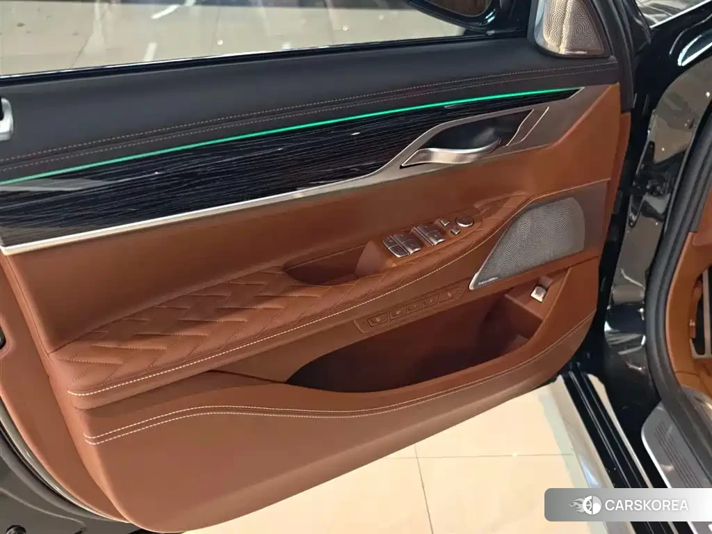 BMW 7 series id 4599836 из Китая 24