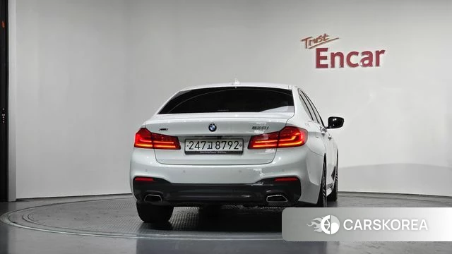 BMW 5 Series (G30) id 3844848 из Кореи 14