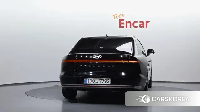 Hyundai Grandeur (GN7) id 2979296 из Кореи 14