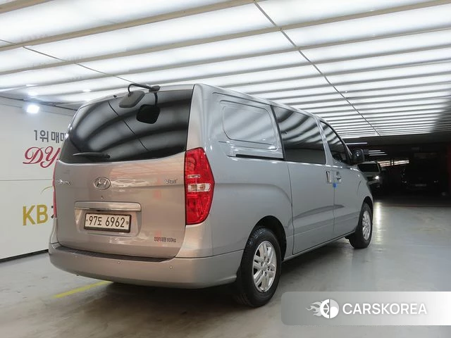Hyundai The New Grand Starex id 3924374 из Кореи 14