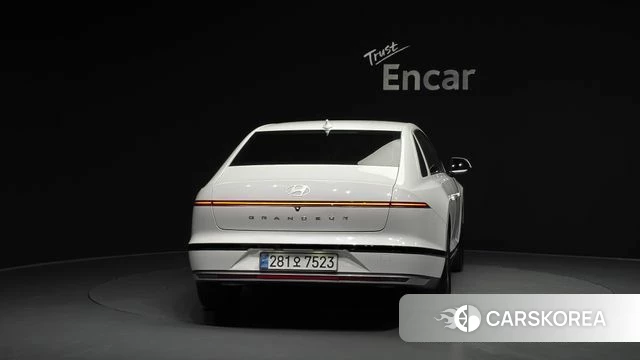 Hyundai Grandeur Hybrid (GN7) id 3825947 из Кореи 14