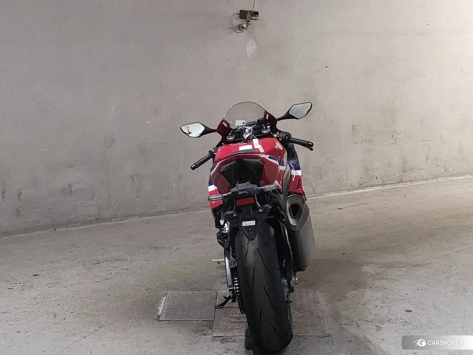 Проданный Honda CBR1000RR-R FIREBLADE SP 2025 из Японии, фото 2