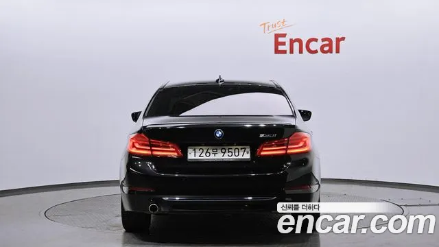 BMW 5 Series (G30) id 2628774 из Кореи 14