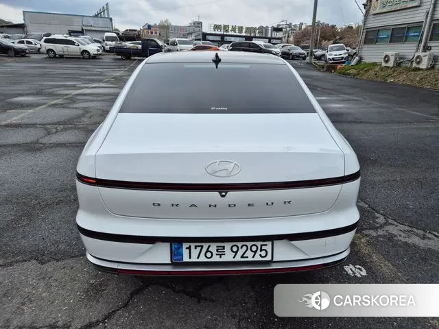 Hyundai Grandeur Hybrid (GN7) id 3081197 из Кореи 14