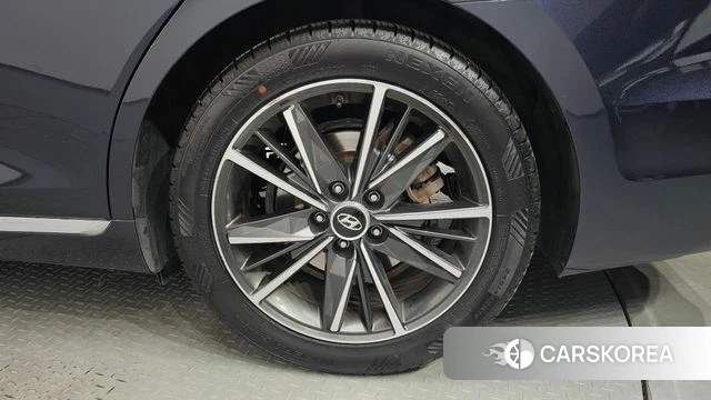 Hyundai The New Grandeur IG id 3819820 из Кореи 14