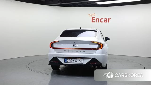 Hyundai Sonata (DN8) id 3806888 из Кореи 14