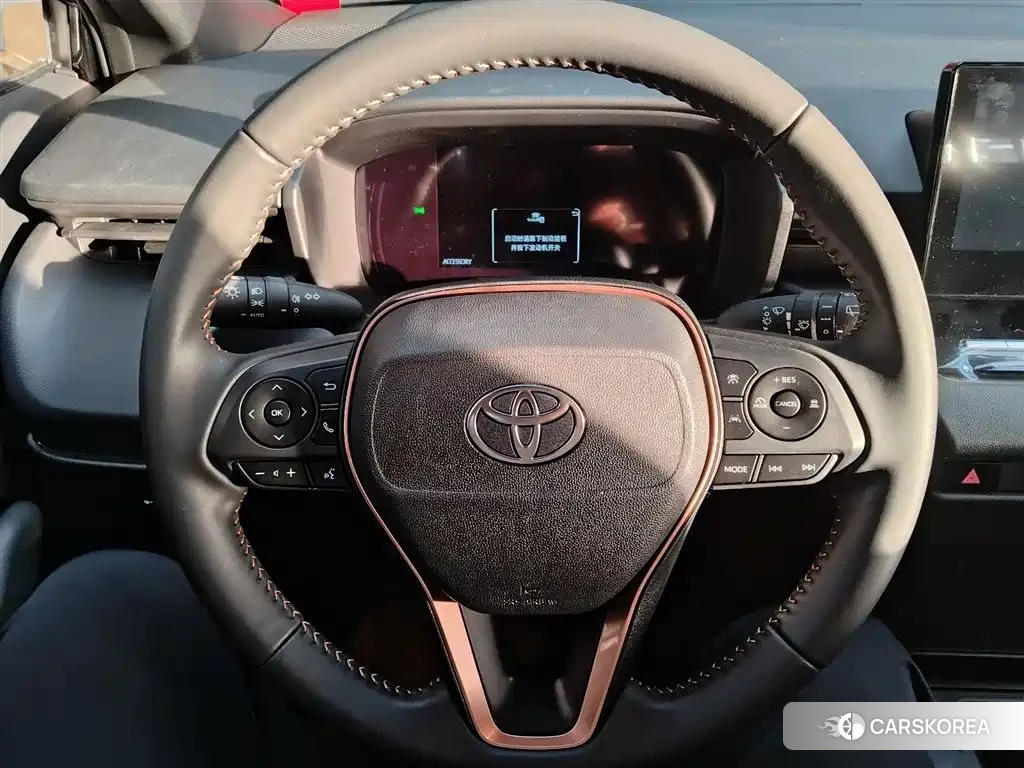 Toyota Frontlander 2026 Черный из Китая, фото 6