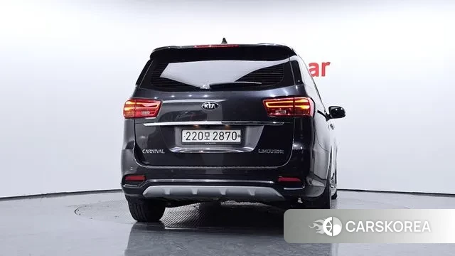 Kia The New Carnival id 3425526 из Кореи 14