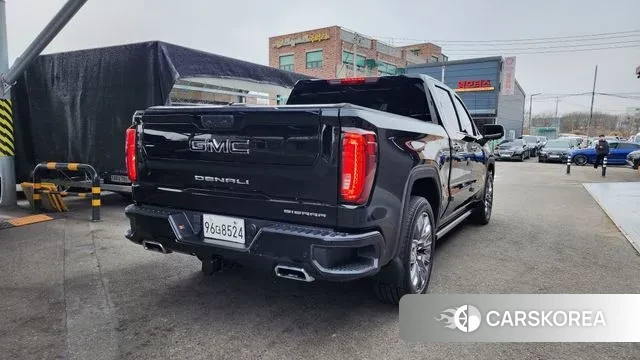 GMC Sierra id 3745980 из Кореи 14