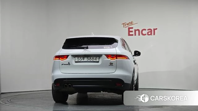 Jaguar F-PACE id 3861785 из Кореи 14