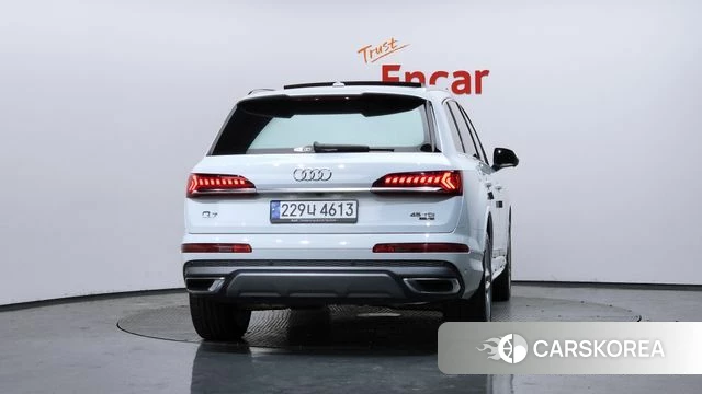 Audi Q7 (4M) id 4579161 из Кореи 32