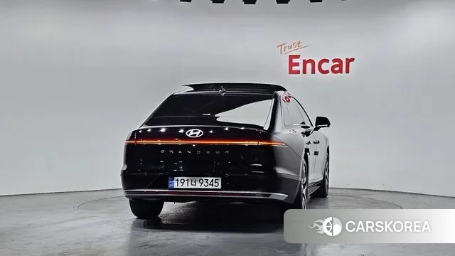 Hyundai Grandeur (GN7) id 3675326 из Кореи 14