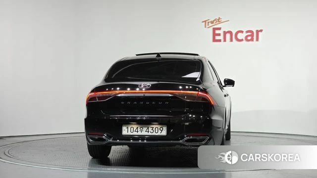 Hyundai The New Grandeur IG id 3965440 из Кореи 14