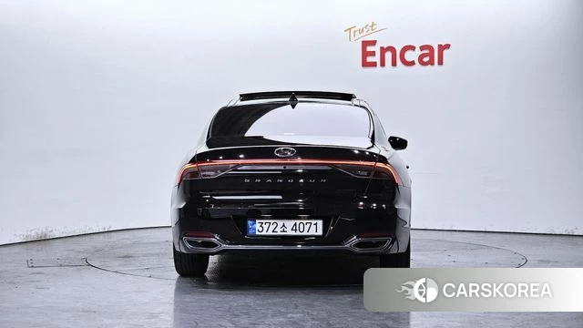 Hyundai The New Grandeur IG id 3953782 из Кореи 14