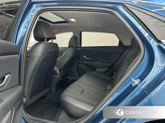 Hyundai Elantra id 4263437 из Китая 12
