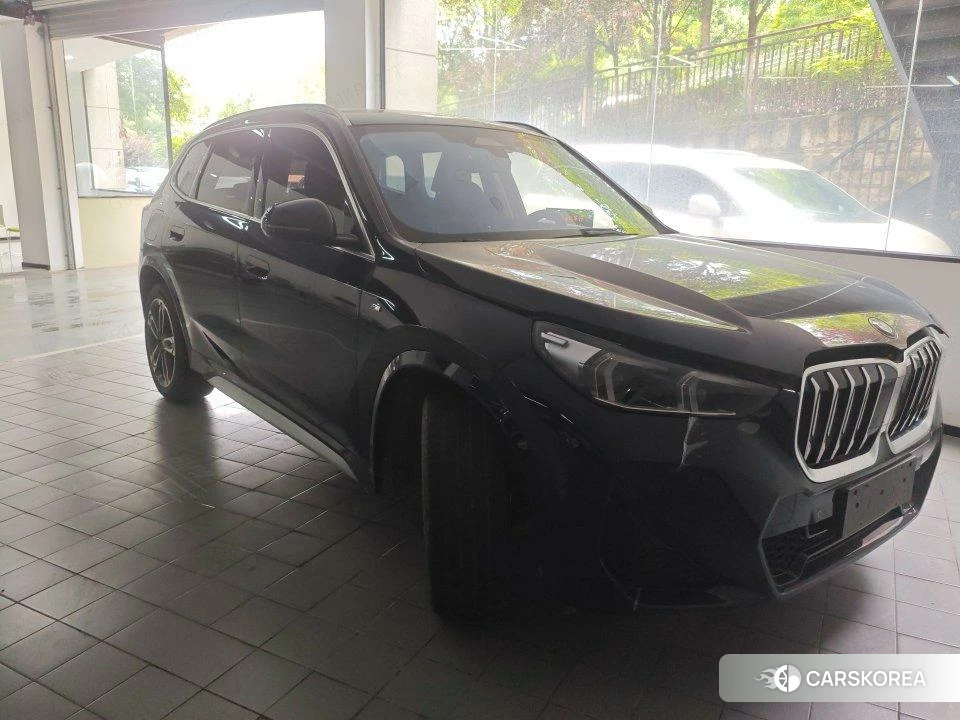 BMW X1 2023 Черный из Китая, фото 4