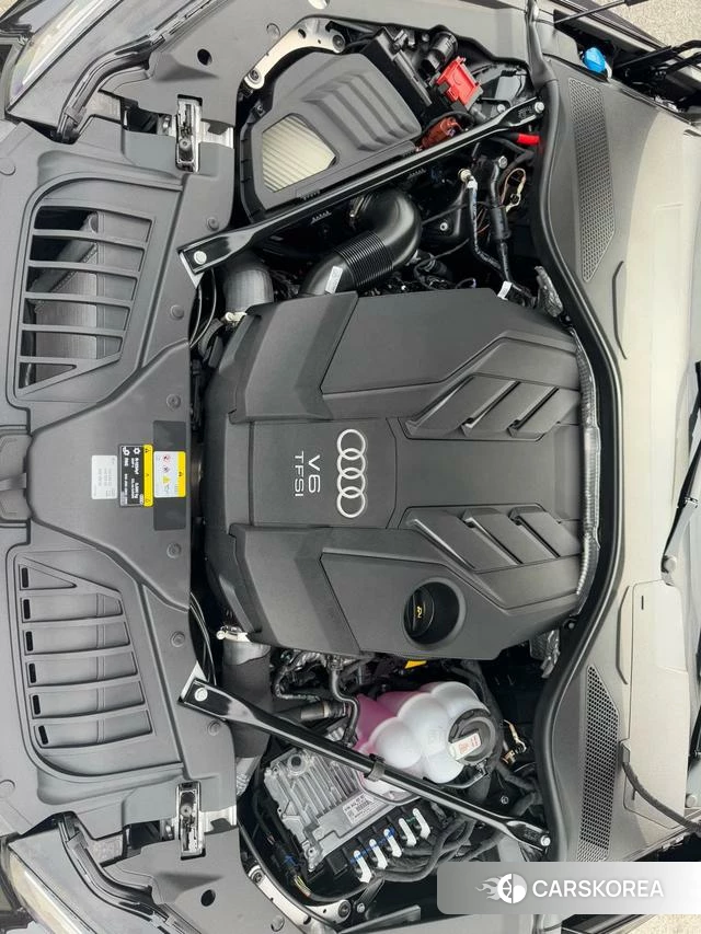 Audi A8 id 4263935 из Китая 16