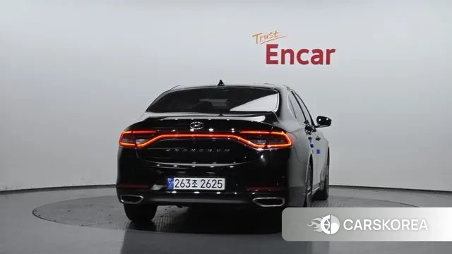 Hyundai Grandeur IG id 3588625 из Кореи 14