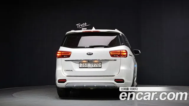 Kia The New Carnival id 2468765 из Кореи 14