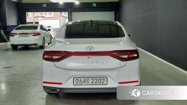 Hyundai Grandeur IG id 4672591 из Кореи 12