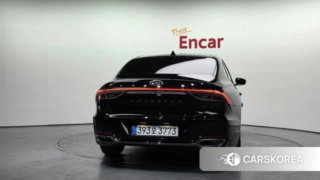 Hyundai The New Grandeur IG id 3898667 из Кореи 14