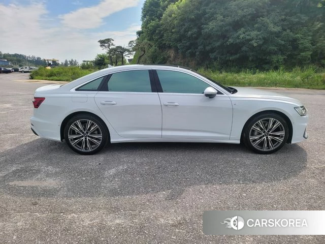 Audi A6 (C8) id 4592755 из Кореи 14
