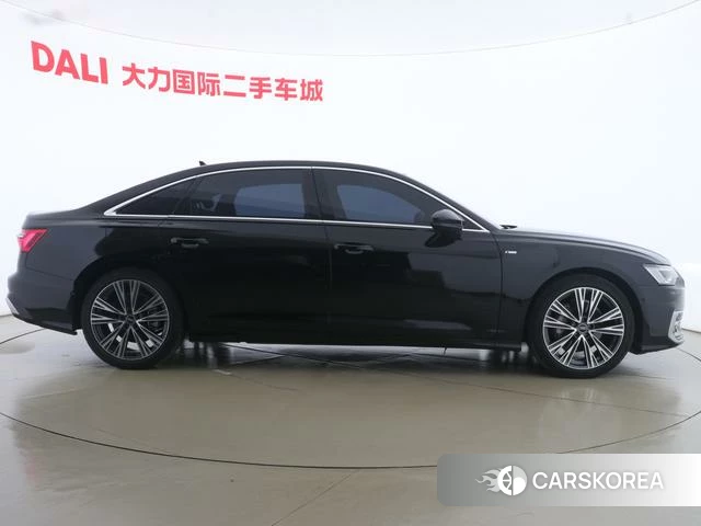 Audi A6L id 4301043 из Китая 10