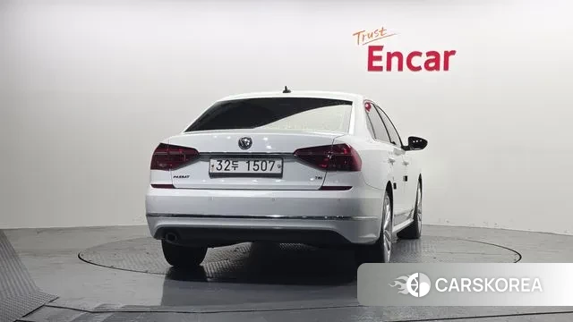 Volkswagen The New Passat id 3568426 из Кореи 14