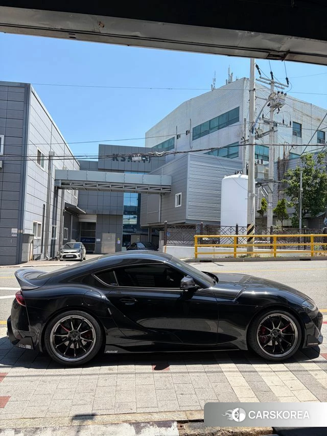 Toyota Supra 5th Generation 2022 Черный из Кореи, фото 4