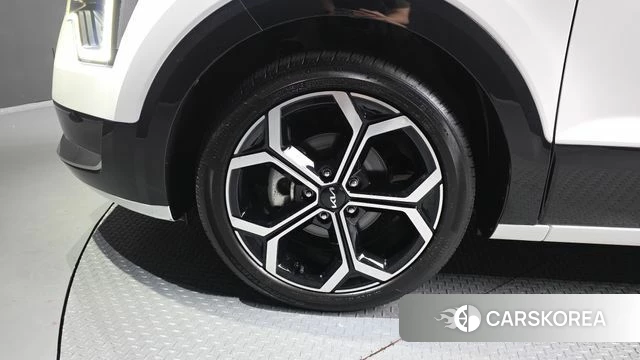 Kia Di Ol Nu Niro id 4282201 из Кореи 26