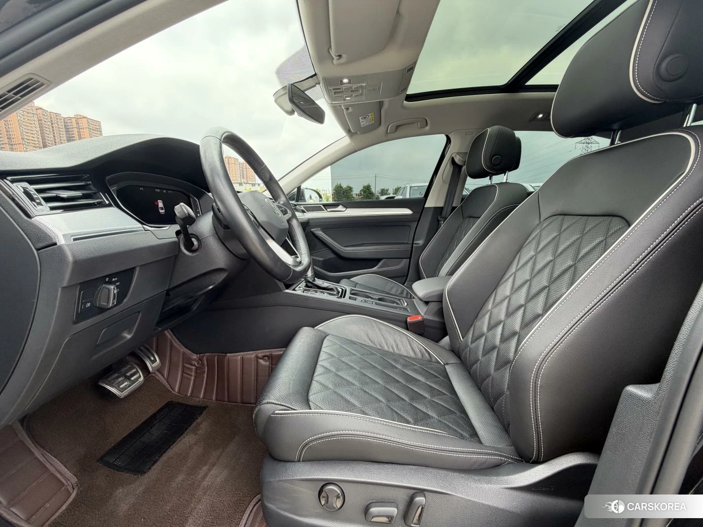 Volkswagen Magotan PHEV id 4499047 из Китая 14