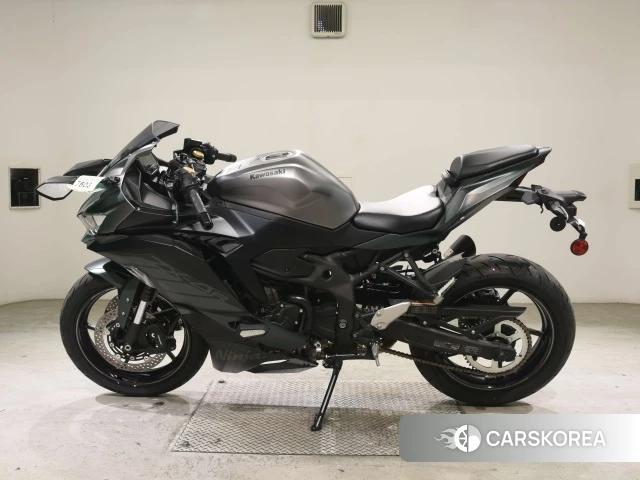 Kawasaki ZX-4R SE 2024 из Японии, фото 2