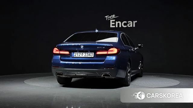 BMW 5 Series (G30) id 3833644 из Кореи 14