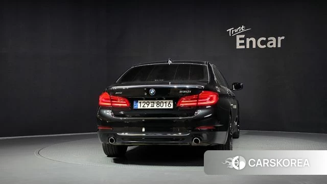 BMW 5 Series (G30) id 4794511 из Кореи 14