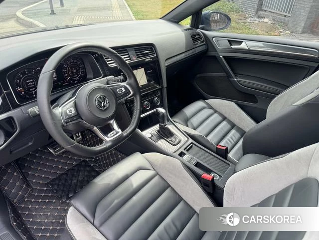 Volkswagen Golf 2020 Темно-серый из Китая, фото 4