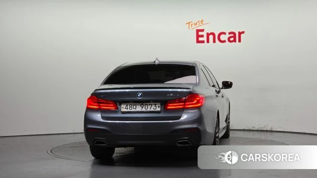 BMW 5 Series (G30) id 4605488 из Кореи 14