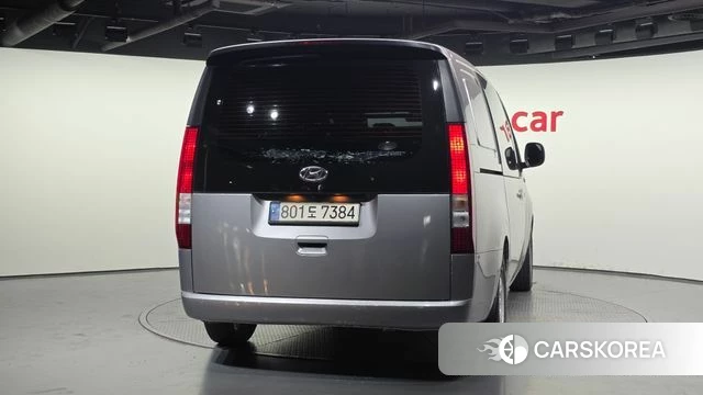 Hyundai Staria id 4415392 из Кореи 14